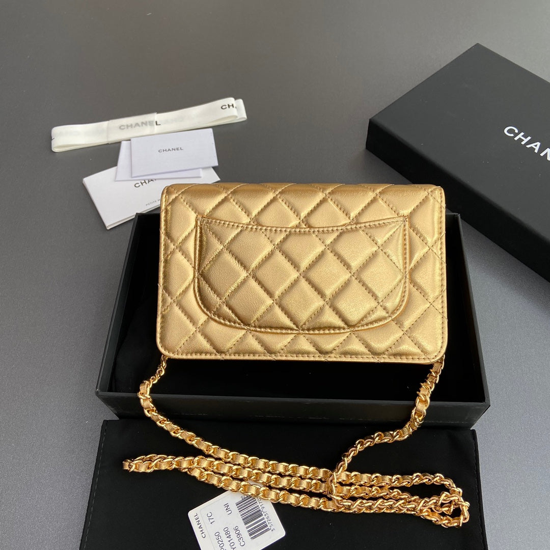 CC Woc 20cm Gold Metalic Calfskin Gold Hardware