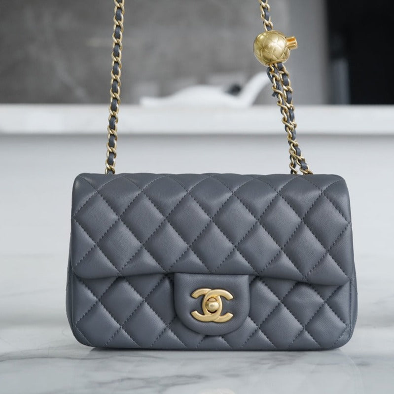 CLASSIC FLAP BAG MINI RECTANGE 20 ROCK GRAY LAMBSKIN GOLD HARDWARE