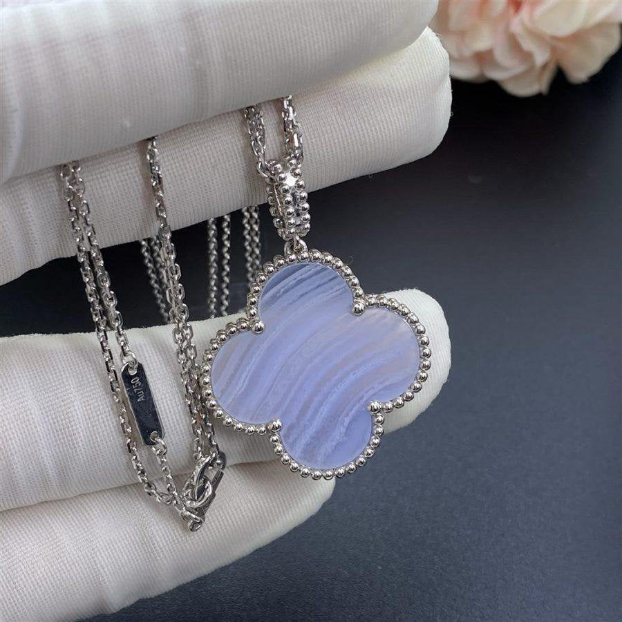 [GALE]CLOVER SILVER CHALCEDONY BIG CLOVER NECKLACE