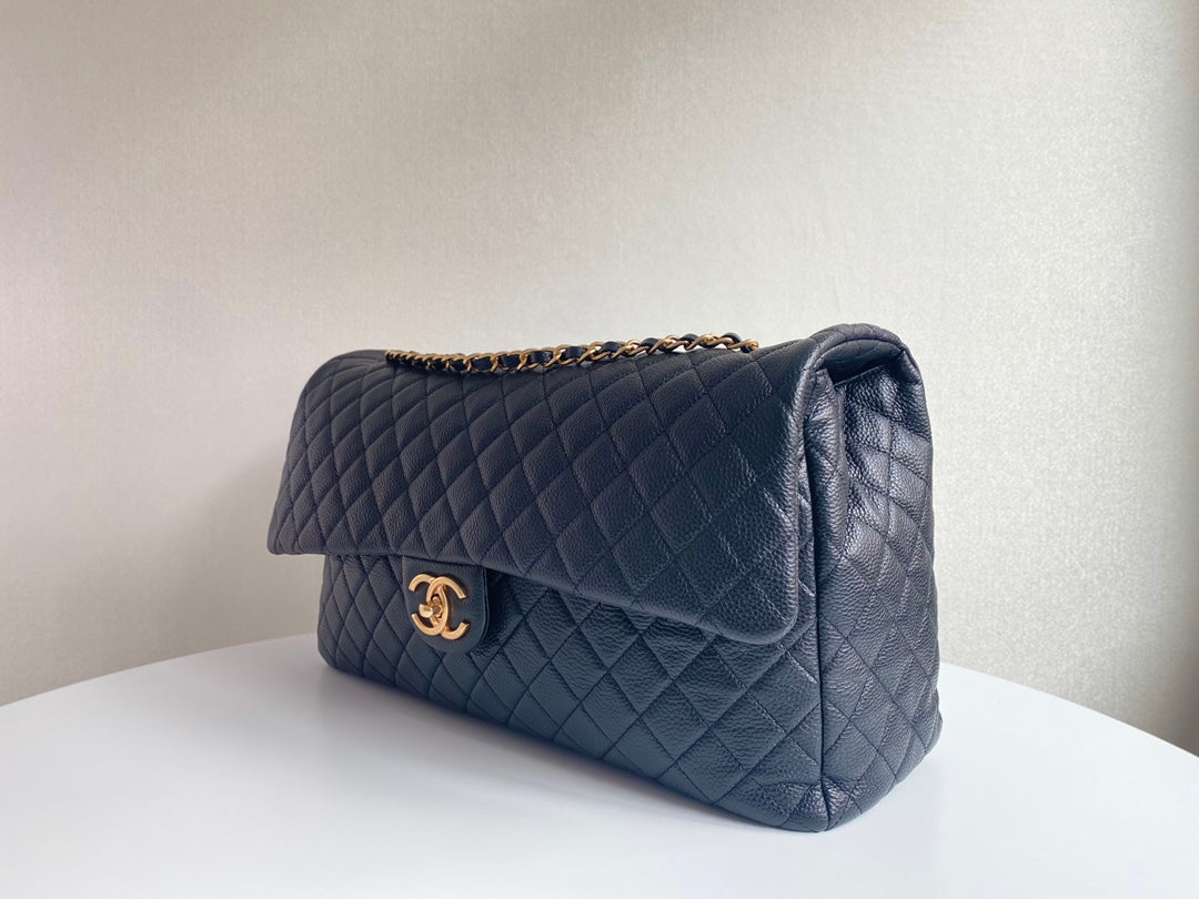 FLAP BAG 46CM GOLD HARDWARE BLACK CALFSKIN