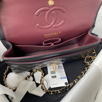 Medium Classic Flap Bag 23cm Black Lambskin Gold Hardware